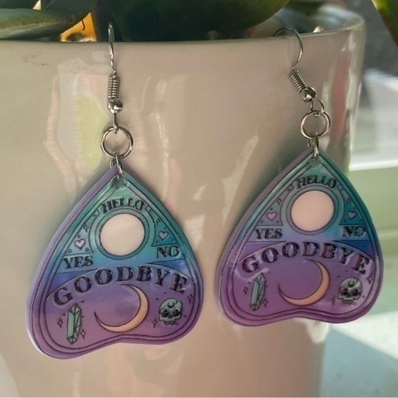 NWT Pink and blue Ouija board earrings - Picture 6 of 9